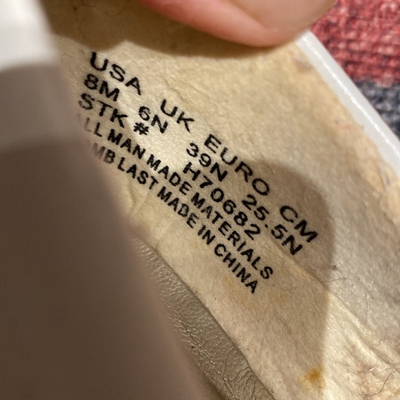 Vintage inspired hush puppy puppy spectators - Picture 4 of 4